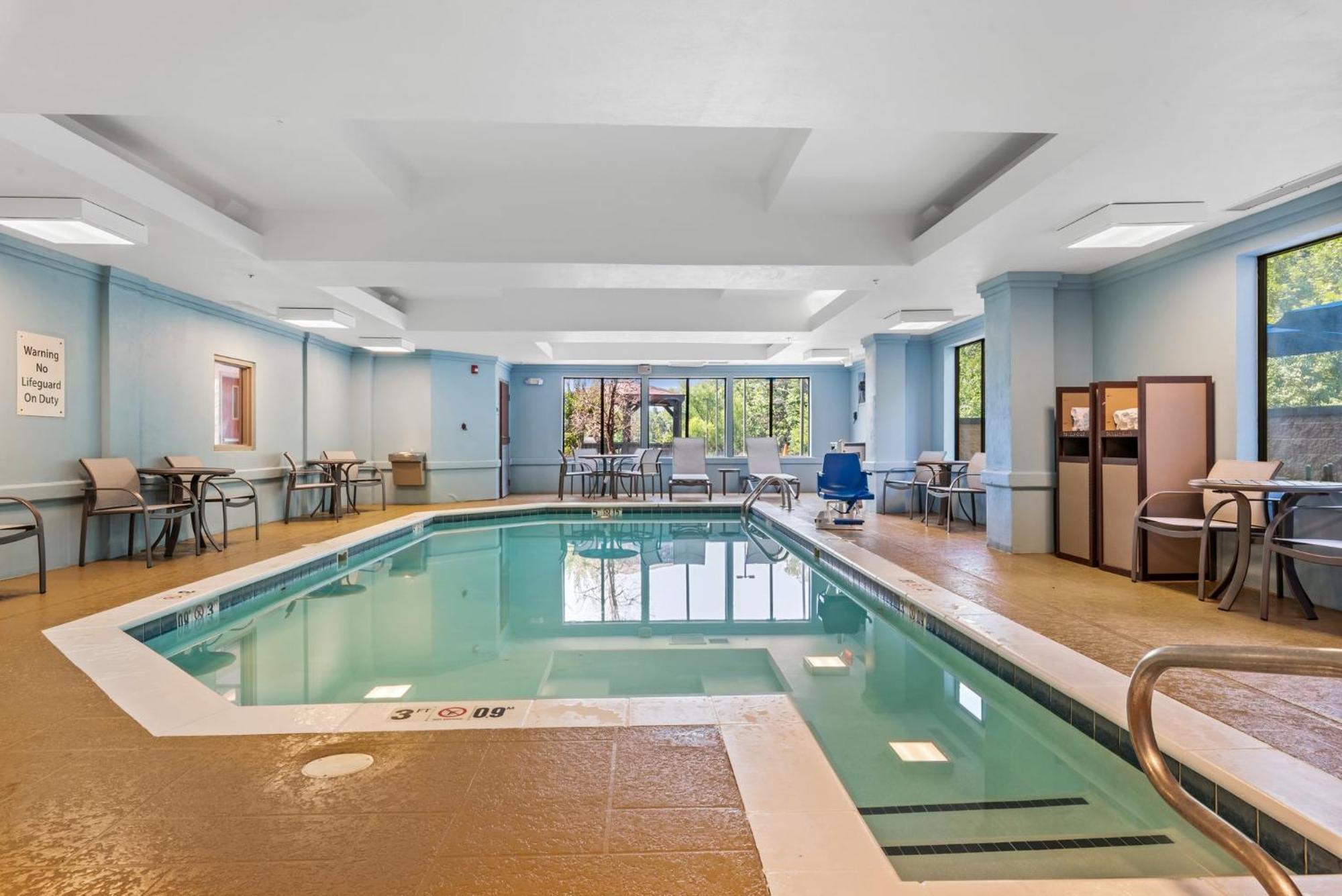 Holiday Inn Express & Suites Maumelle By Ihg Εξωτερικό φωτογραφία